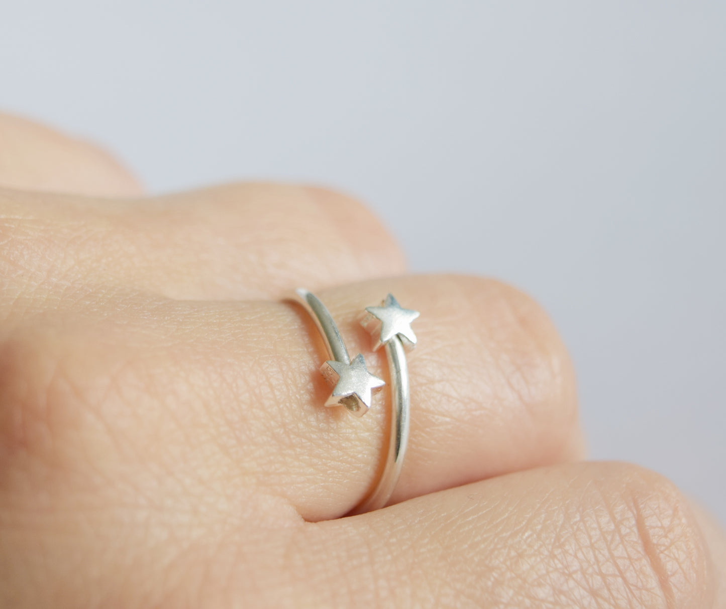 Star adjustable anxiety ring